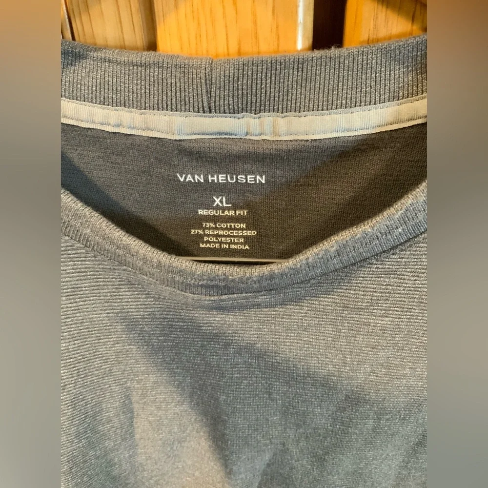 Van Heusen Men's Charcoal Long Sleeve Tee - Picture 2 of 3